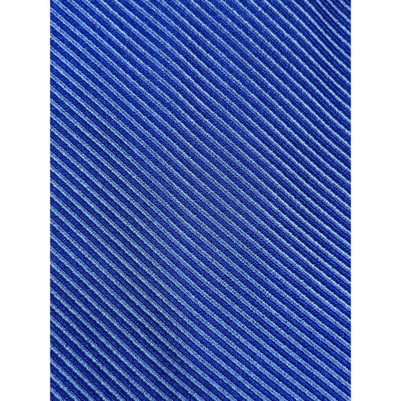 Gucci Men’s Blue Striped 100% Silk Necktie 59″ × 3.75″ Luxury Tie Italian Silk - Picture 9 of 9